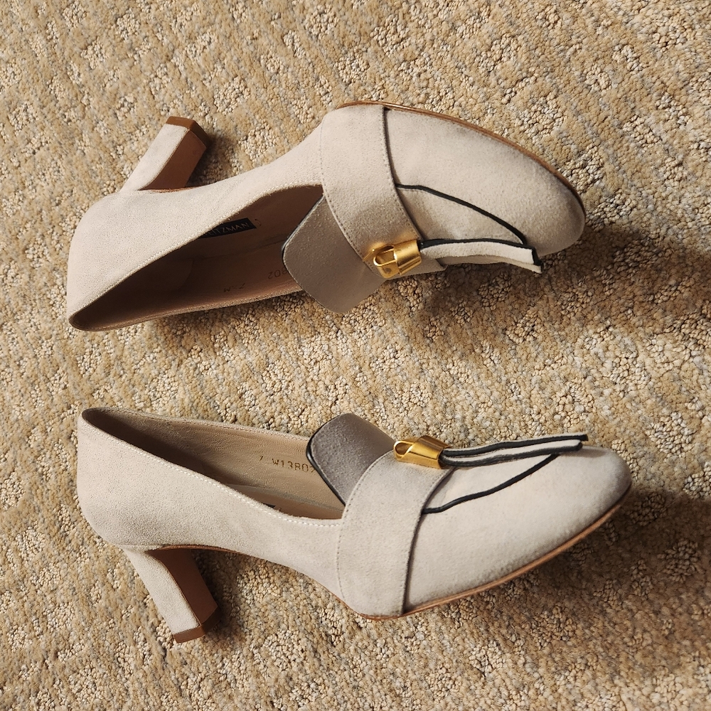 Stuart Weitzman - Picture 9 of 9